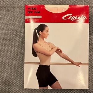 CAPEZIO ballet pink ultra soft tights SHORTS. Small/Medium. NEW in package.